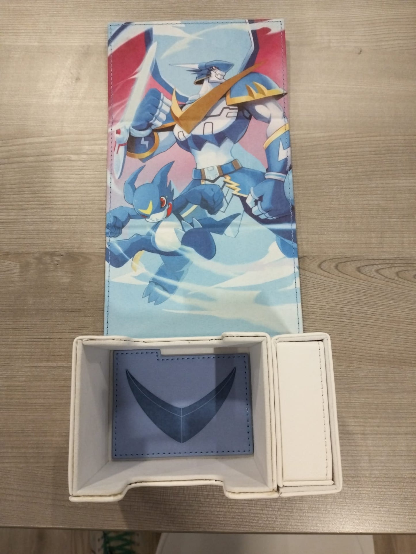 [Deck Box] UltraforceVeedramon Leather Deck Box with Bag Digimon